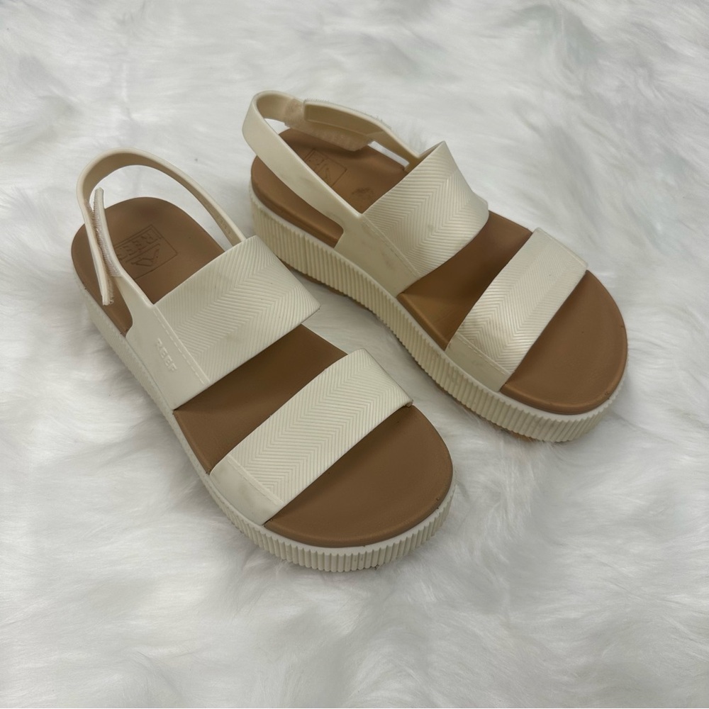 Women's Cream Reef Sandals